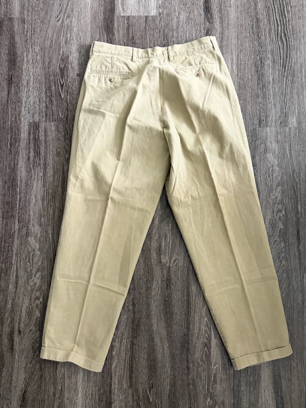 Eddie Bauer classic pleated